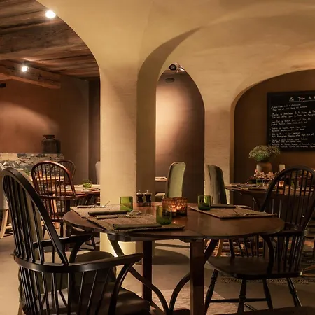 赞尼尔小屋酒店 梅杰夫